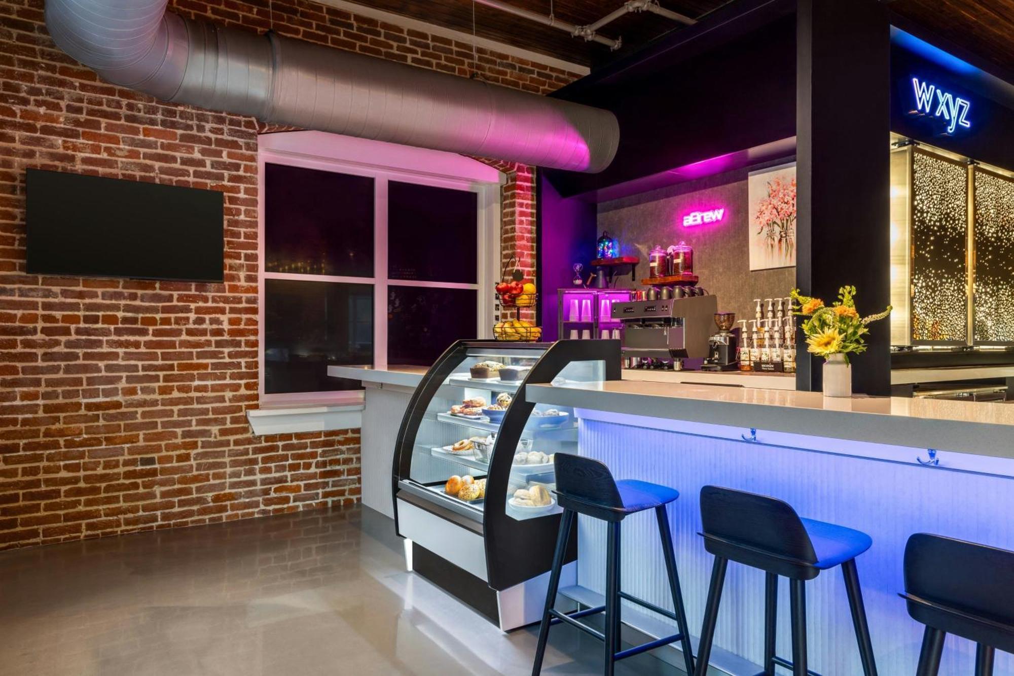 Hotel Aloft Wilmington At Coastline Center Exterior foto